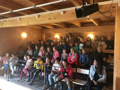 Foto des Albums: Zu Besuch im Theater Maskara