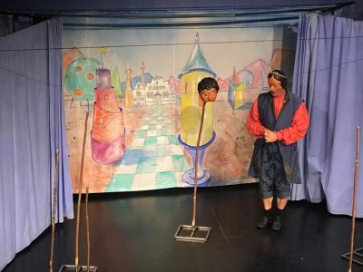 Foto des Albums: Zu Besuch im Theater Maskara