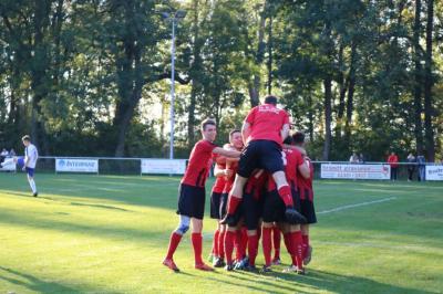 Foto des Albums: Kreispokal Häsener SV - OFC II