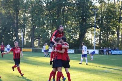 Foto des Albums: Kreispokal Häsener SV - OFC II