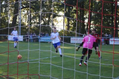 Foto des Albums: Kreispokal Häsener SV - OFC II