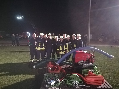 Foto des Albums: 1. Flutlichtpokal der Feuerwehr in der Stadt Seeland