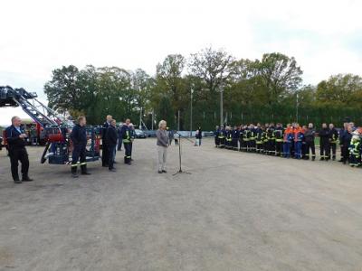 Foto des Albums: 1. Flutlichtpokal der Feuerwehr in der Stadt Seeland
