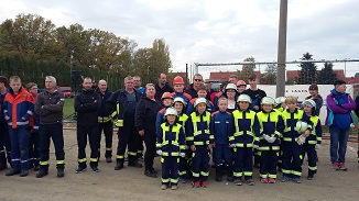 Foto des Albums: 1. Flutlichtpokal der Feuerwehr in der Stadt Seeland
