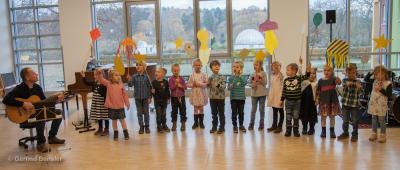 Foto des Albums: Lübzer Schüler präsentieren unterhaltsames Programm