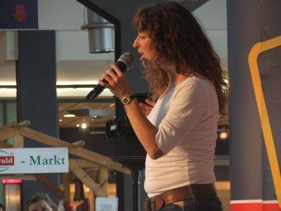 Foto des Albums: Isabel Varell - Live-Auftritt mit Autogrammstunde (06.06.2008)