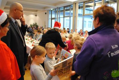 Foto des Albums: Ehemalige Mitarbeiter feiern märchenhaften Kaffeenachmittag