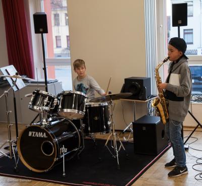Foto des Albums: Musikschüler bringen den Groove in den Saal