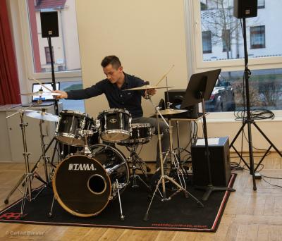 Foto des Albums: Musikschüler bringen den Groove in den Saal