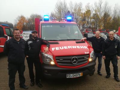 Foto des Albums: Übergabe neues Feuerwehrauto (23.11.2018)