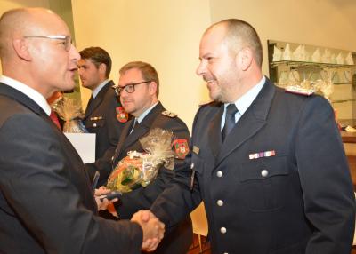 Foto des Albums: Auszeichnungen der Feuerwehr "Für treue Dienste"