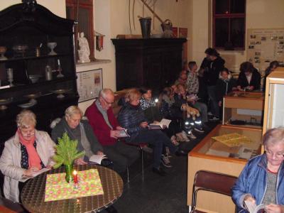 Foto des Albums: Lebendiger Adventskalender der Kirchengemeinde Brüssow am 10.12.2018 im Museum