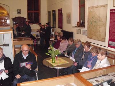 Foto des Albums: Lebendiger Adventskalender der Kirchengemeinde Brüssow am 10.12.2018 im Museum