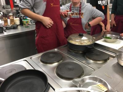 Teamwork - alles in der Pfanne 