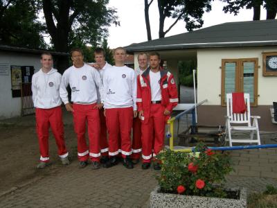 Foto des Albums: Kreiswettbewerb der Wasserwachten des DRK Kreisverbandes Spreewald-Fläming e.V. im Schwimmbad Dahme (14.06.2008)