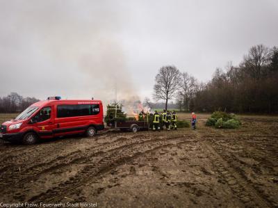 Foto des Albums: Tannenbaumaktion der Jugendfeuerwehr