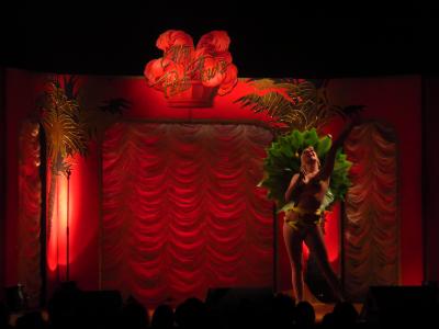 Foto des Albums: Petit Fours - Burlesque-Show