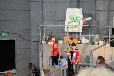 Foto des Albums: 25 Jahre Hand in Hand Schule