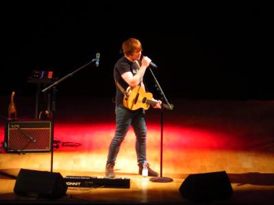 Foto des Albums: THE ED SHEERAN EXPERIENCE WORLD TOUR- THE ULTIMATE IMPERSONATOR