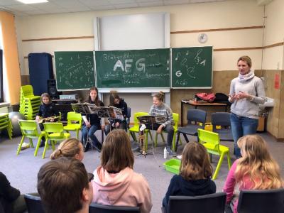 Foto des Albums: Besuch der "Bläserklasse" des AEG