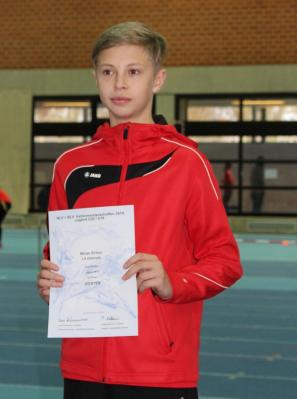 Milian Zirbus  (Bild vergr&ouml;&szlig;ern)