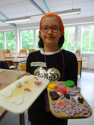 Foto des Albums: Aktionstag mit Helga: Backen für Muttertag