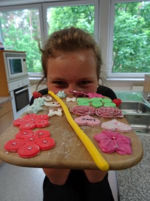 Foto des Albums: Aktionstag mit Helga: Backen für Muttertag