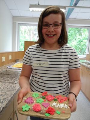 Foto des Albums: Aktionstag mit Helga: Backen für Muttertag