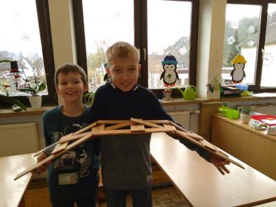 Foto des Albums: "Brückenbau" im Sachunterricht, Klasse 4b