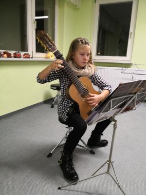 Foto des Albums: Gtarrenklasse von Ingrid Walter spielt auf - Vorspiel I