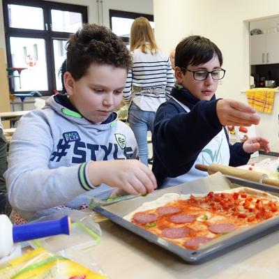 Foto des Albums: Pizza backen Klasse 4c