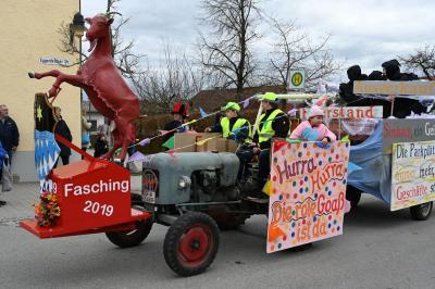 Foto des Albums: Rosenmontag 2019 - Fotos Werner Schachtner