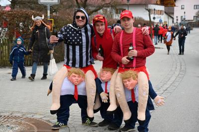 Foto des Albums: Rosenmontag 2019 - Fotos Werner Schachtner