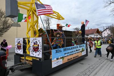 Foto des Albums: Rosenmontag 2019 - Fotos Werner Schachtner