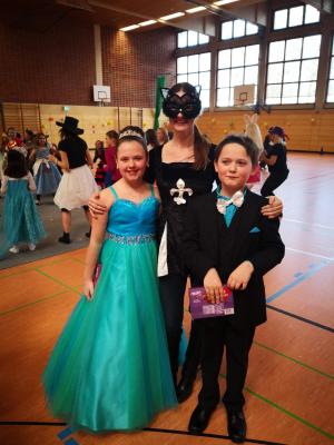 Foto des Albums: Kinderfasching_2019