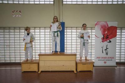 Jonas, Talia und Esra 