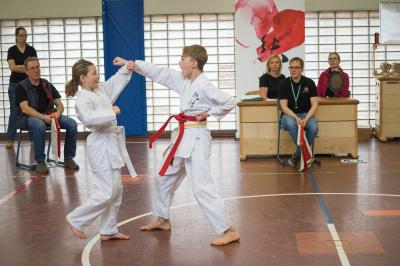 Kumite Minou und Fynn 