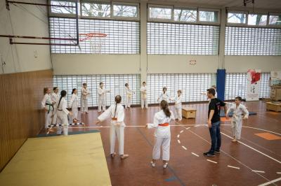 Aufw&auml;rmen und Gymnastik 