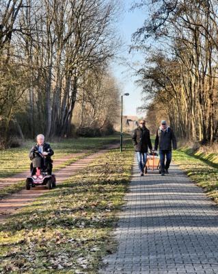 Foto des Albums: Kohl- und Boßeltour auf Langeoog