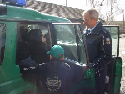 Bild: Hurra, Polizeiauto fahren