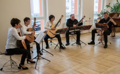 Foto des Albums: Erwachsenenkonzert mit starken Ensembles