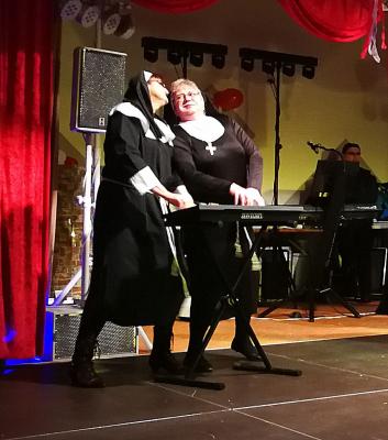 Foto des Albums: 2. Abendveranstaltung der 34. Session 2019