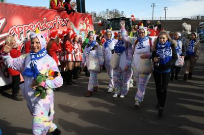 Foto des Albums: Rosenmontagsumzug in Halle an der Saale 2019