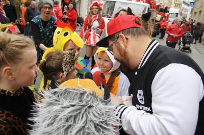 Foto des Albums: Rosenmontagsumzug in Halle an der Saale 2019