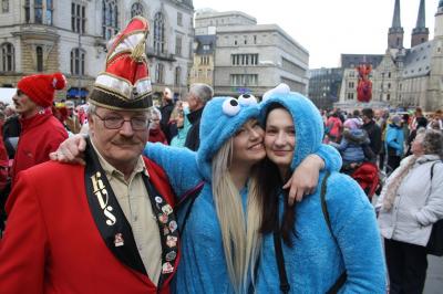 Foto des Albums: Rosenmontagsumzug in Halle an der Saale 2019