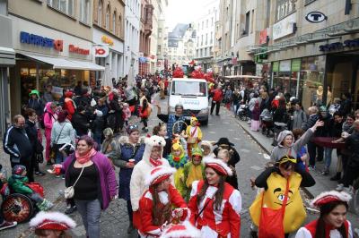 Foto des Albums: Rosenmontagsumzug in Halle an der Saale 2019