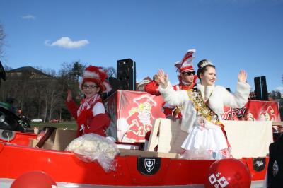 Foto des Albums: Rosenmontagsumzug in Halle an der Saale 2019