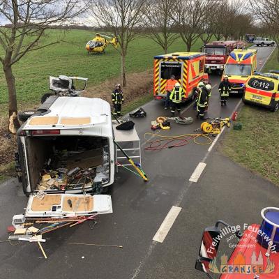 Foto des Albums: Einsatz 560-H-VU Klemm-Großmutz OV Hoppenrade