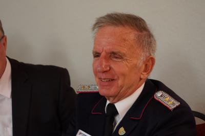Foto des Albums: Verabschiedung von Hermann Stieler aus seinem Wehrführer-Amt