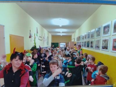 Foto des Albums: Faschingsparty in der Grundschule Altkirchen